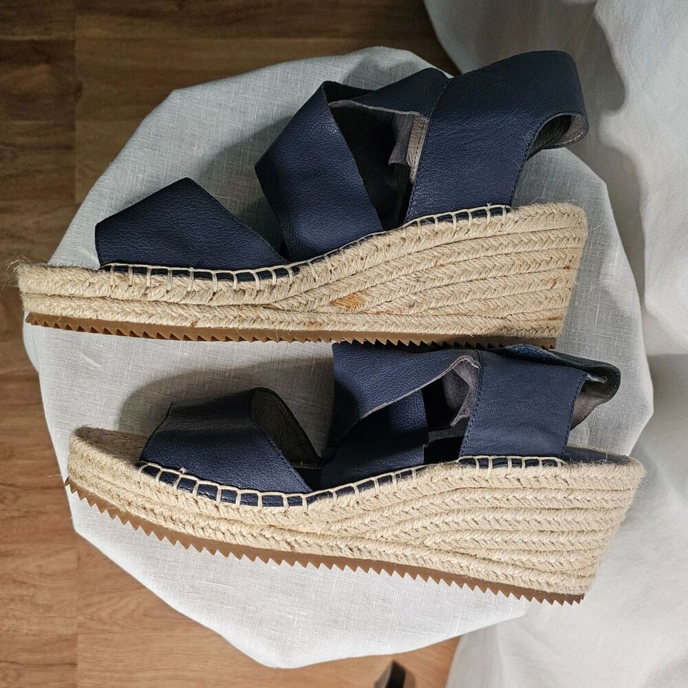 New Eileen Fisher Slate Blue Leather Strappy Platform Wedge Sandals sz 10 w Heel - Picture 3 of 7